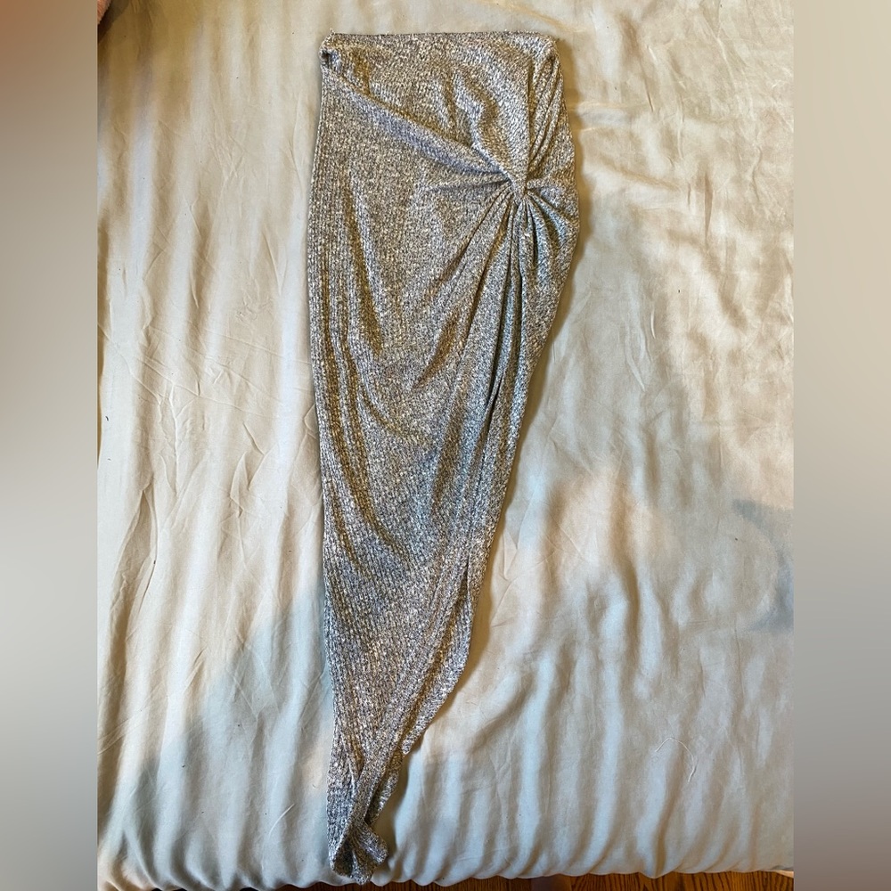 Asymmetrical skirt